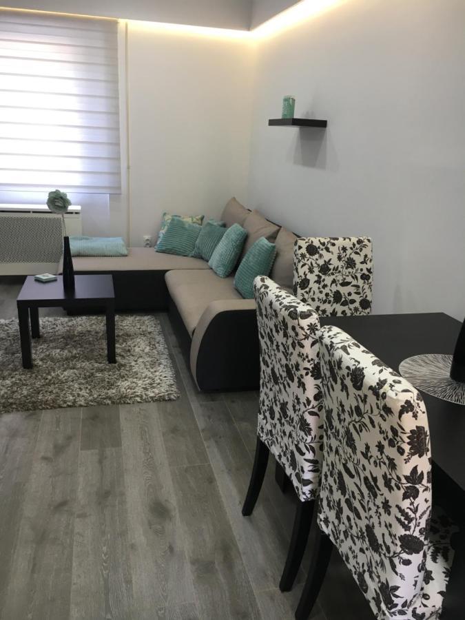 Apartman Mercedes Szeged Exterior foto
